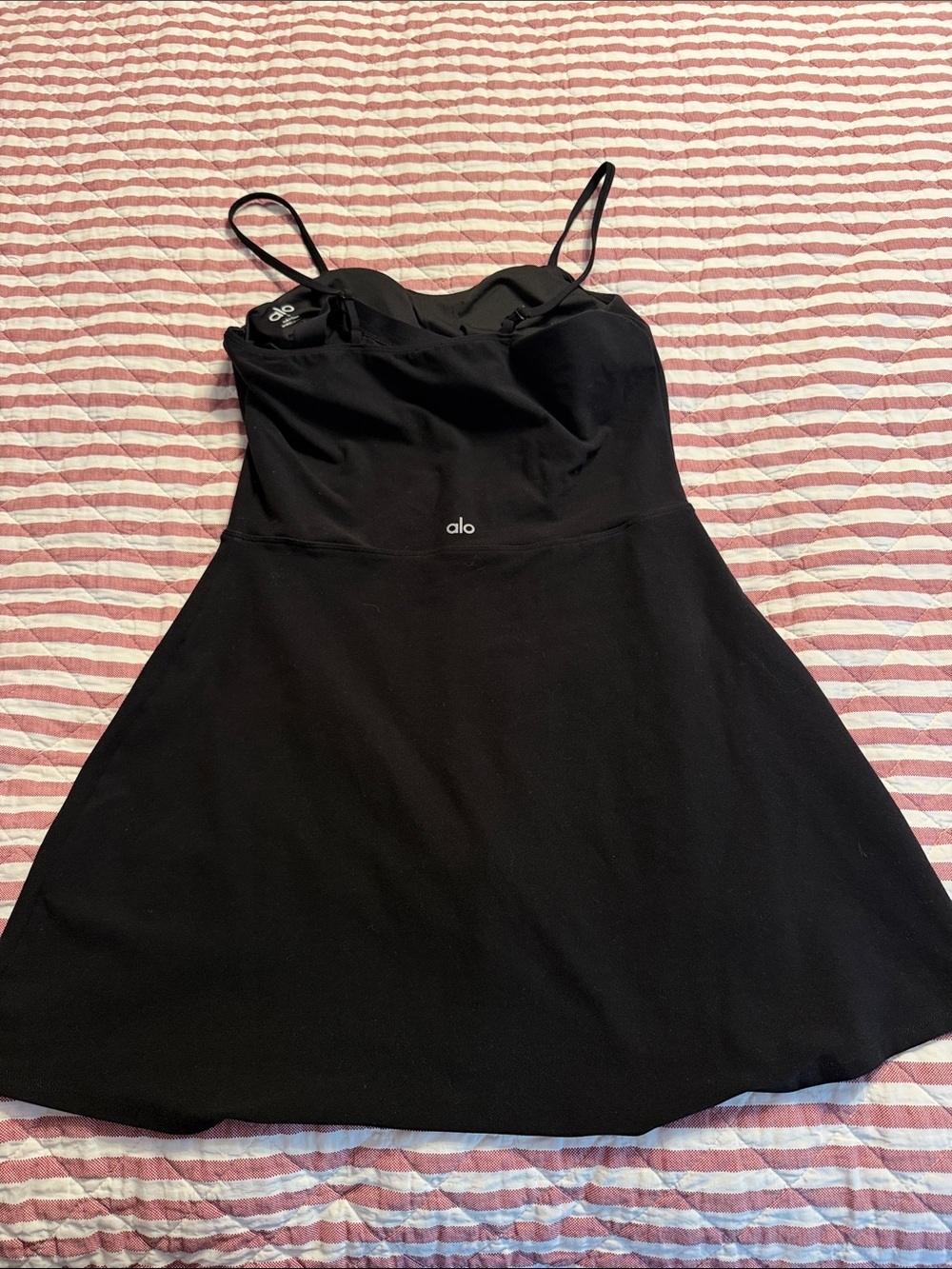 ALO courtside tennis dress - Picture 2 of 8